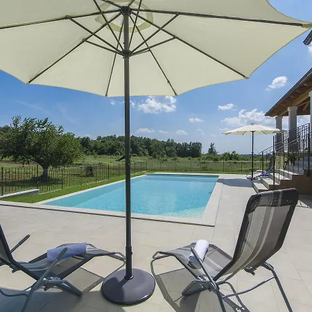Villa Peaceful In Dubravci With Swimming Pool *